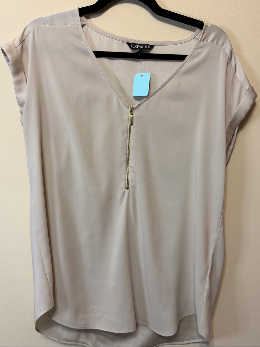 Express Cream V-Neck Zip Blouse
